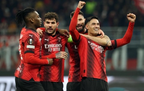 九游体育官网-包含AC米兰主场连续不胜，前景堪忧的词条