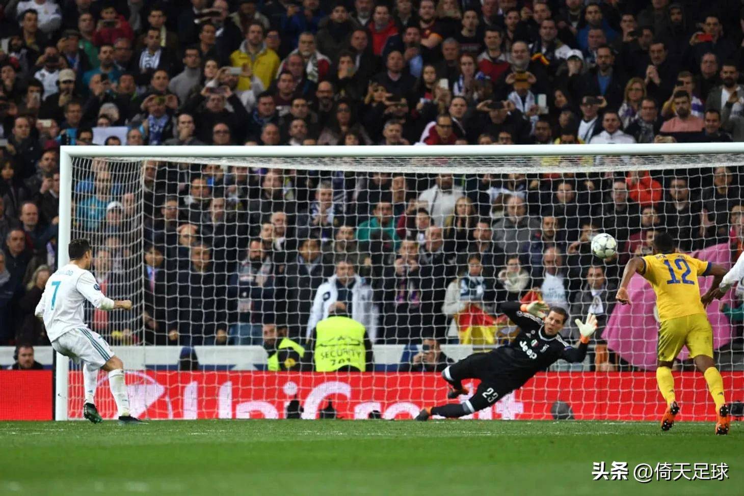 尤文图斯战胜皇马，提前晋级欧冠淘汰赛 